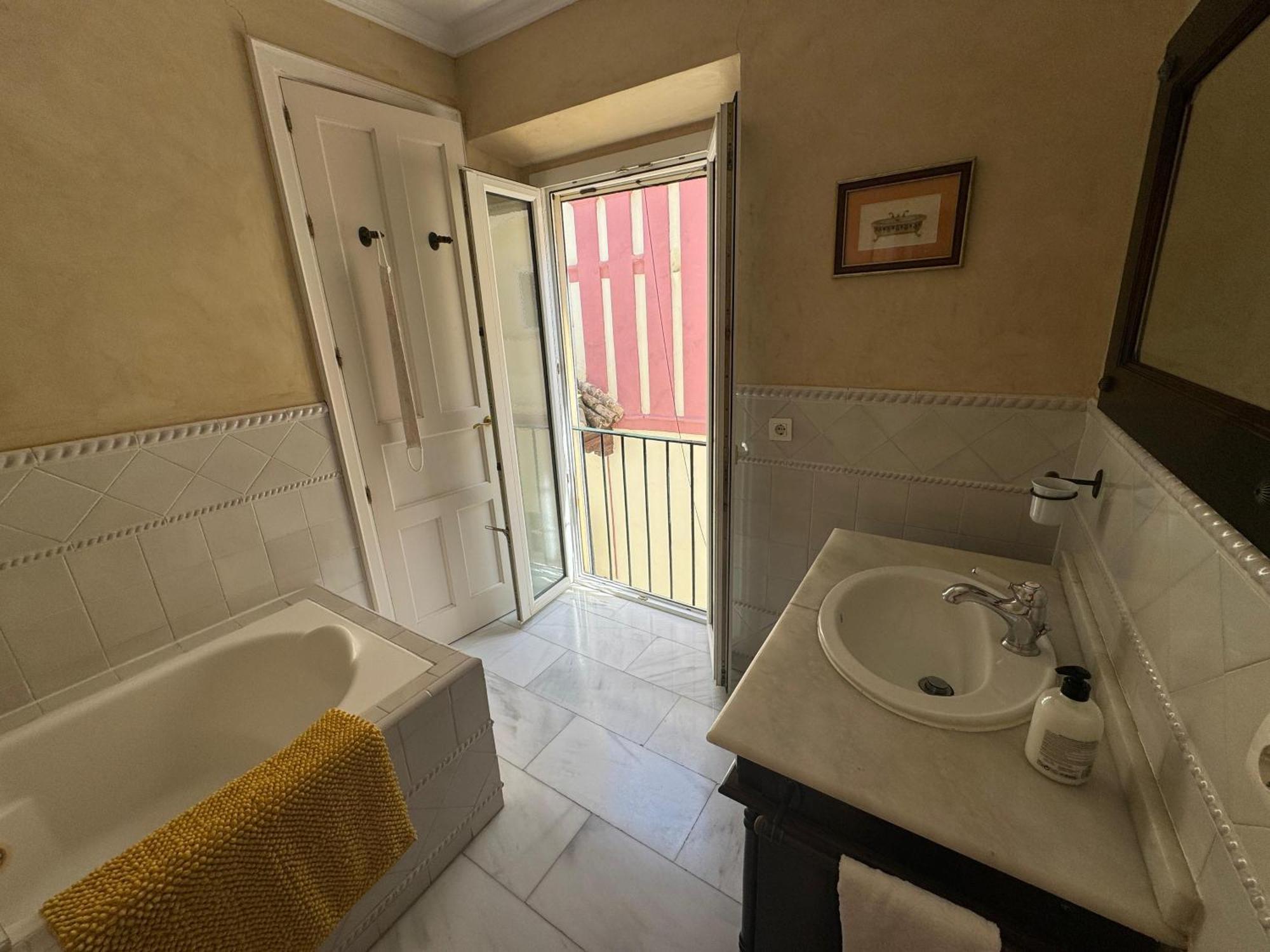 Апартаменти Wonderful Duplex In Calle Betis Севілья Екстер'єр фото
